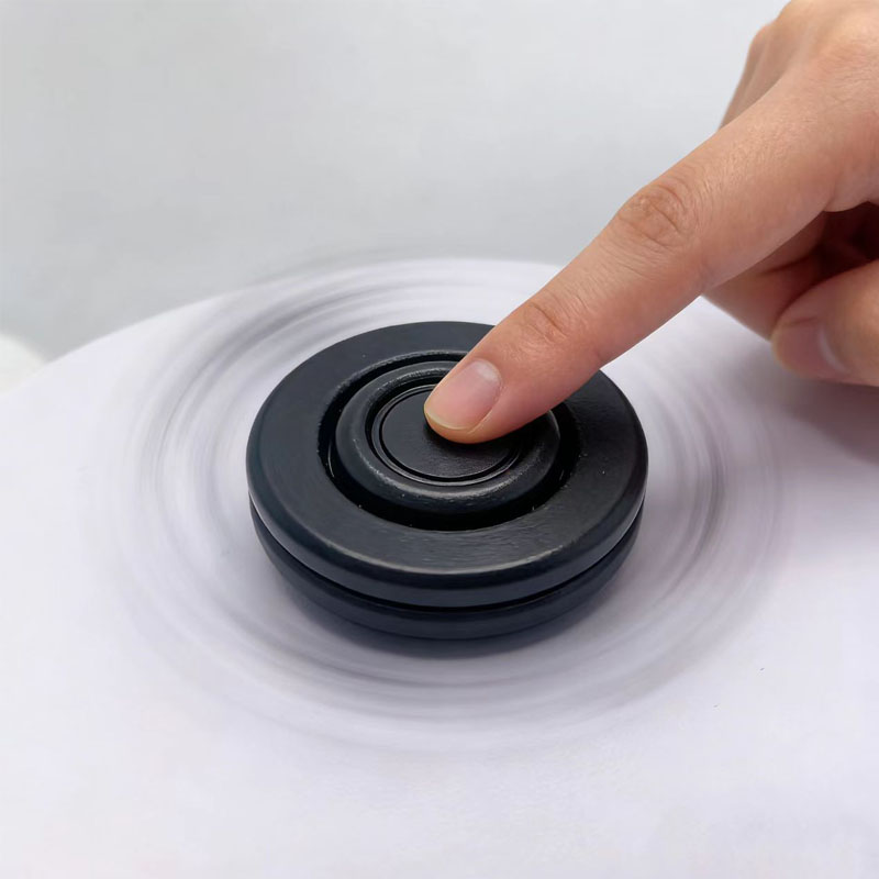 Cool Office Tech Gadgets - NEW UFO Metal Fidget Spinner Clicker