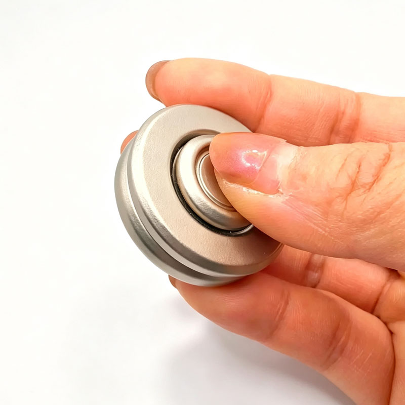 NEW UFO Metal Fidget Spinner C - Cool Office Tech Gadgets ulasan dan harga