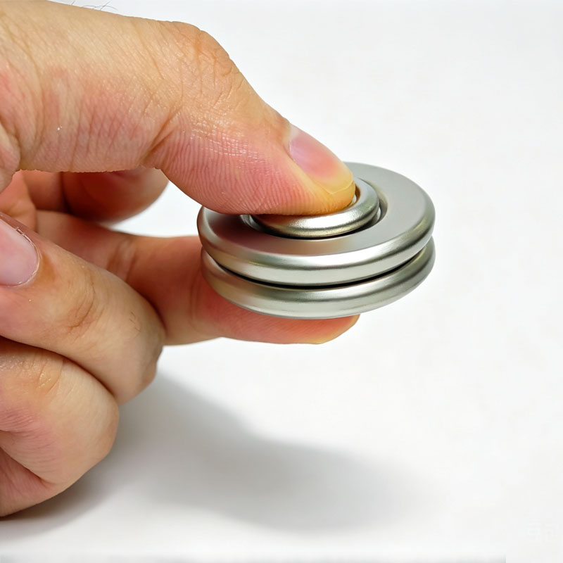 NEW UFO Metal Fidget Spinner C - Cool Office Tech Gadgets ulasan dan harga
