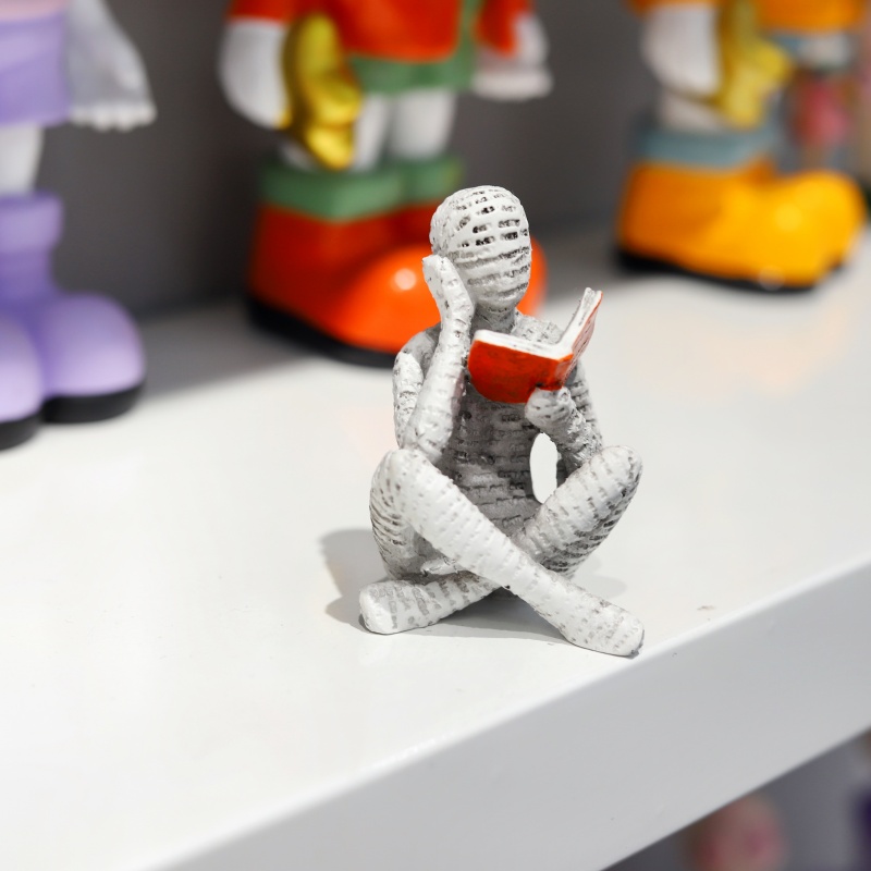 1Pc, Reading Paper Pulp Woman  - Office Desk Tech Accessories ulasan dan harga